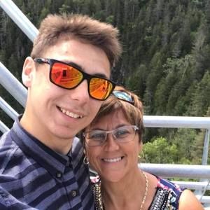 Meet your Posher, Nancy